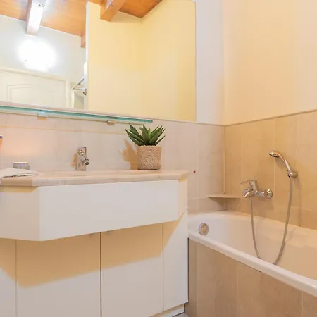 Residenza Dolce By Rent Como