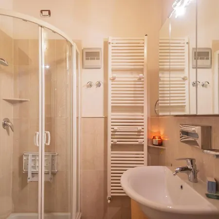 Residenza Dolce By Rent * Como