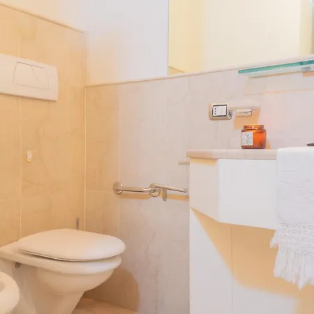 アパート Residenza Dolce By Rent コモ