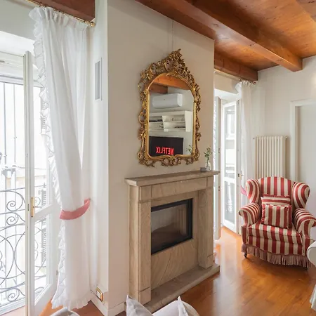 アパート Residenza Dolce By Rent コモ